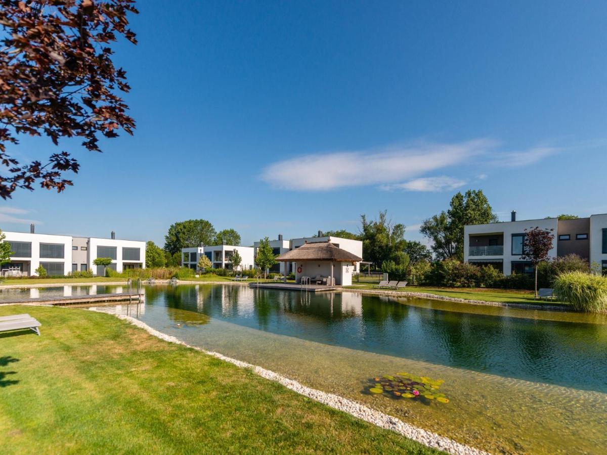 Apartment With Pool, Roof Terrace, Garden Zsira 외부 사진
